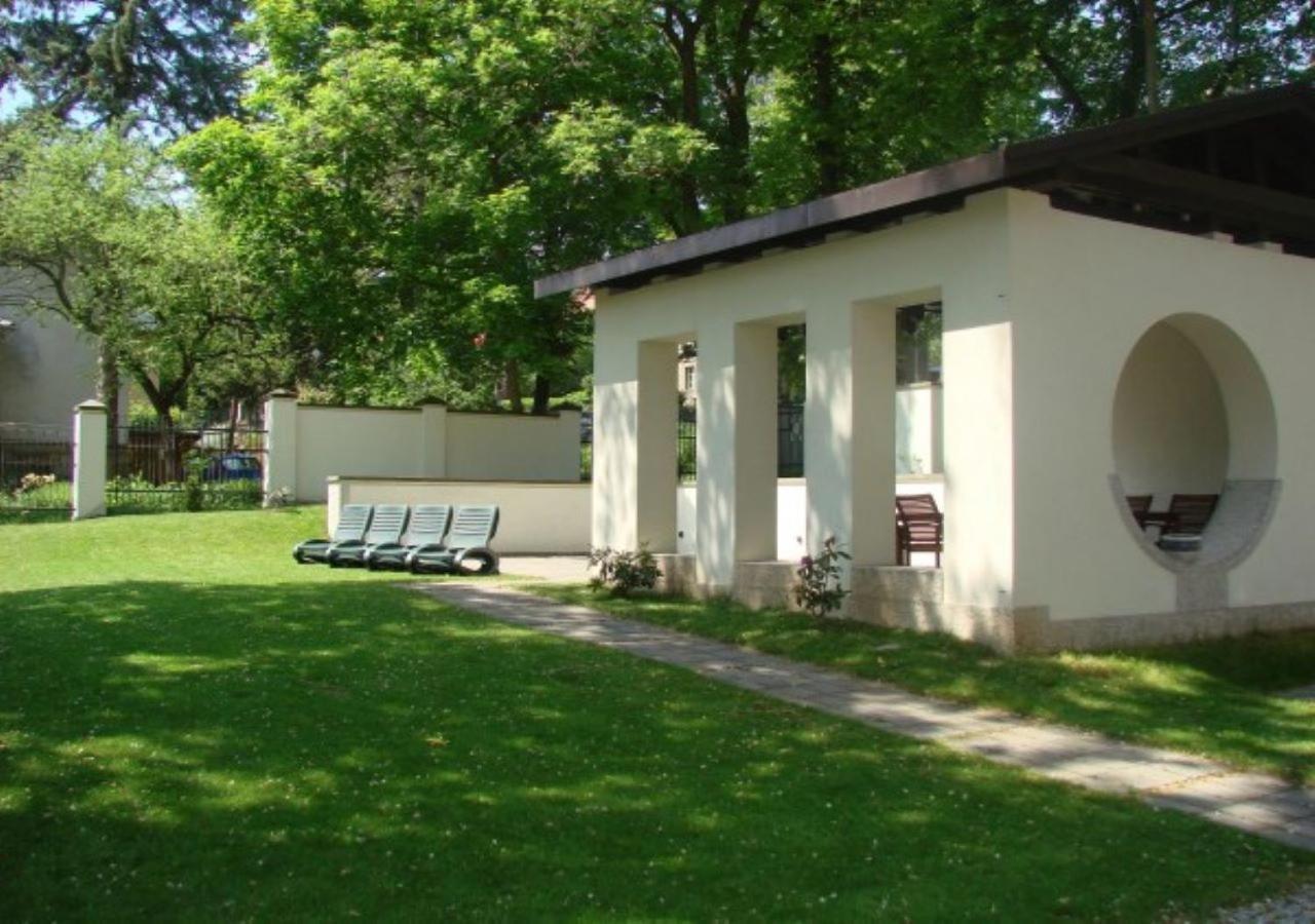 Jasny Dwor Hotel Polanica-Zdrój Buitenkant foto