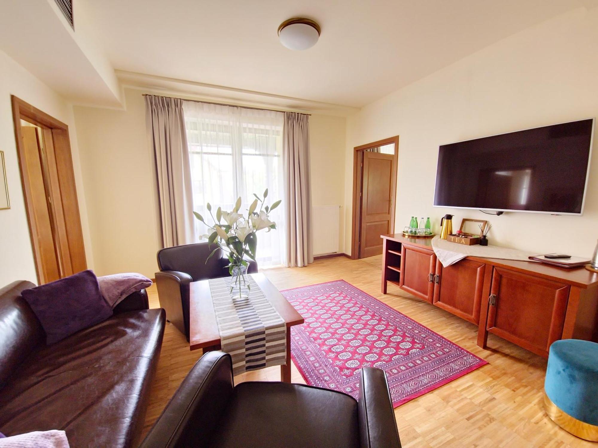 Jasny Dwor Hotel Polanica-Zdrój Buitenkant foto