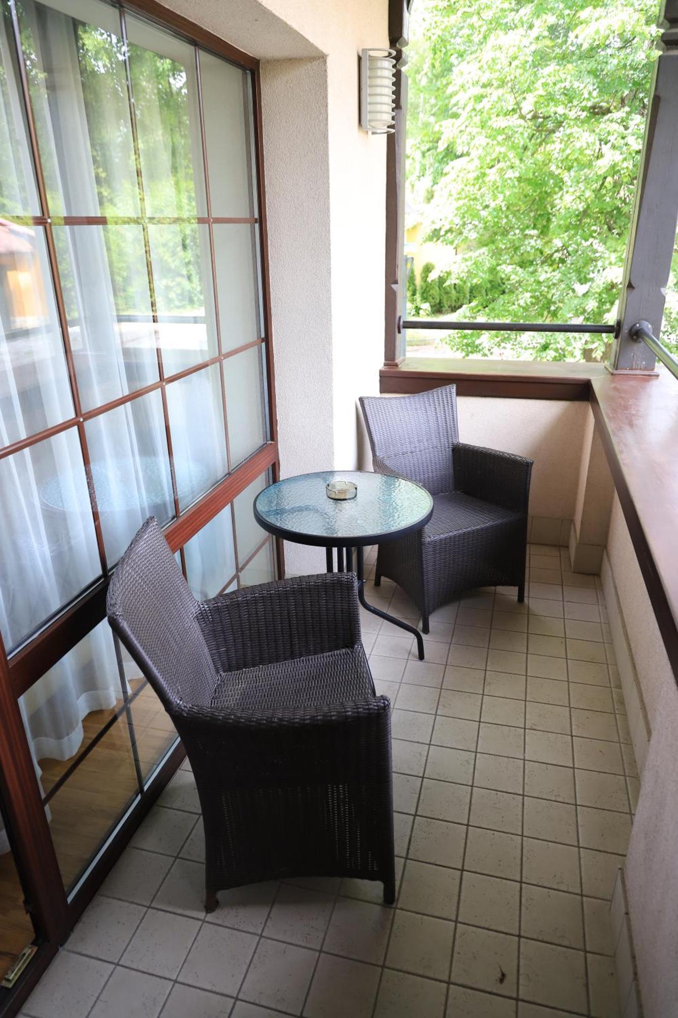 Jasny Dwor Hotel Polanica-Zdrój Buitenkant foto